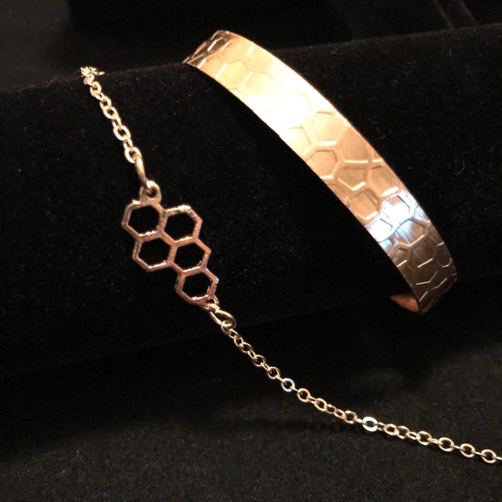 Bracelet Set **FREE WITH PURCHASE**